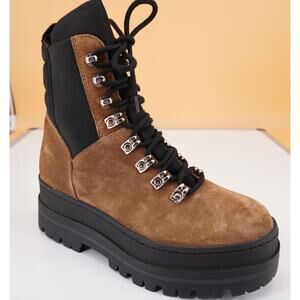 Marc Fisher Plune Lace-Up Lug Sole Bootiet SZ 7 biker Lugg Taupe Suede $250